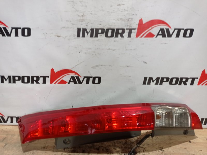 стоп-сигнал HONDA STREAM RN6 R18A 2006-2009 правый 476724