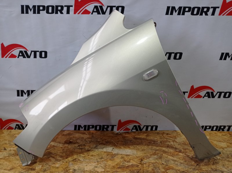 крыло NISSAN TIIDA LATIO SC11 HR15DE 2004-2007 передний левый 477689