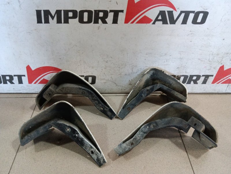 брызговик HONDA FIT GD1 L13A 2001-2004 477690