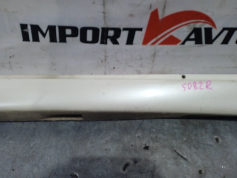 порог пластиковый TOYOTA VISTA ARDEO SV50G 3S-FSE 1998-2000 правый 478223