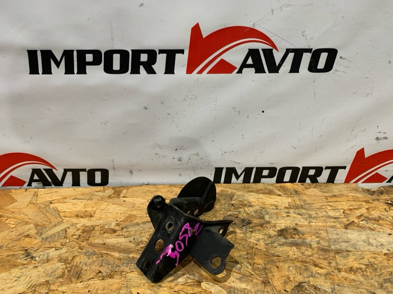 кронштейн опоры двигателя TOYOTA PORTE NNP10 2NZ-FE 2004-2005 задний 478440