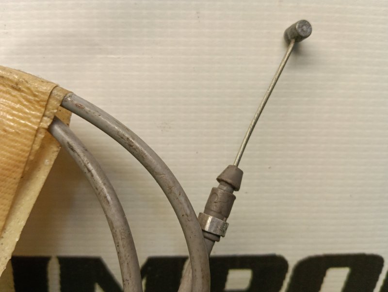тросик капота TOYOTA PORTE NNP10 2NZ-FE 2005-2012 480753