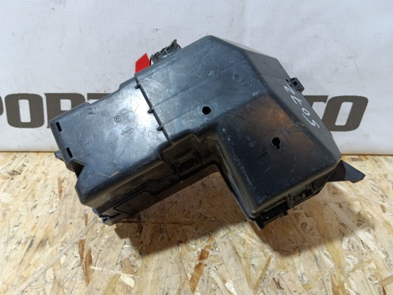 блок предохранителей MITSUBISHI DIAMANTE F34A 6A13 1999-2005 481188
