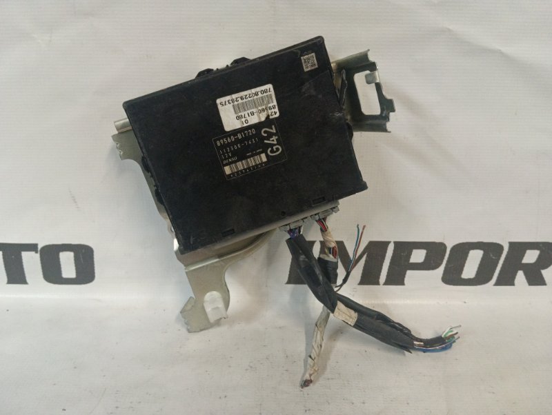 блок управления двигателя TOYOTA PASSO KGC10 1KR-FE 2006-2010 483165