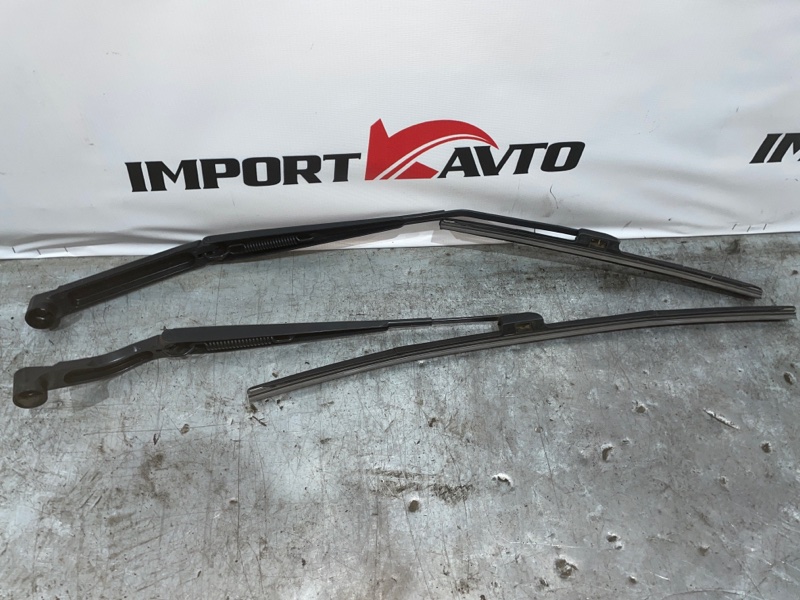 Дворник NISSAN LEAF ZE1 EM57 2017-2022 передний 485472