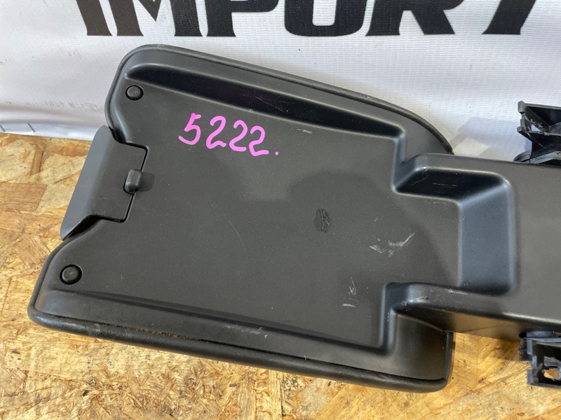 подлокотник VOLVO XC60 DZ99 B6304T2 2008-2013 486203