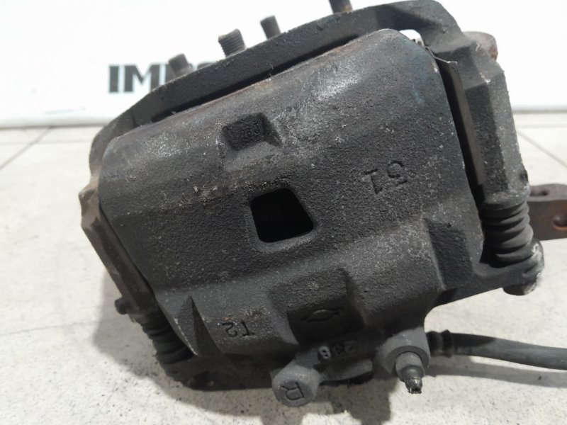 ступица NISSAN CUBE AZ10 CGA3DE 2000-2002 передний правый 486813