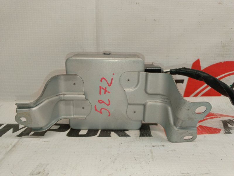 блок управления рулевой рейкой TOYOTA PRIUS ZVW30 2ZR-FXE 2009-2011 488631
