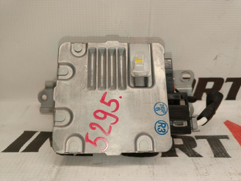 блок управления рулевой рейкой TOYOTA PRIUS ZVW30 2ZR-FXE 2009-2011 488633