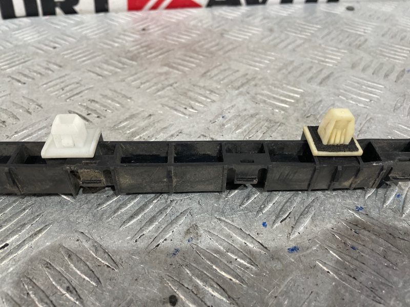 крепление бампера HONDA FIT GD1 L13A 2001-2004 задний 488716
