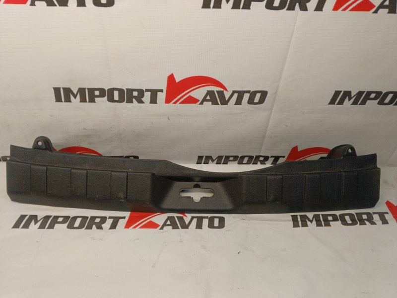 накладка замка багажника NISSAN X-TRAIL TNT31 QR25DE 2007-2010 488795