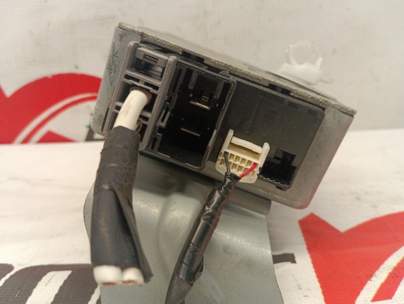 блок управления рулевой рейкой TOYOTA PRIUS ZVW30 2ZR-FXE 2011-2015 489991