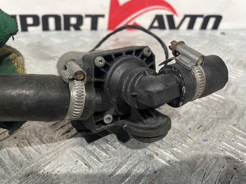 помпа BMW 3-SERIES E90 N46B20 2005-2008 491217