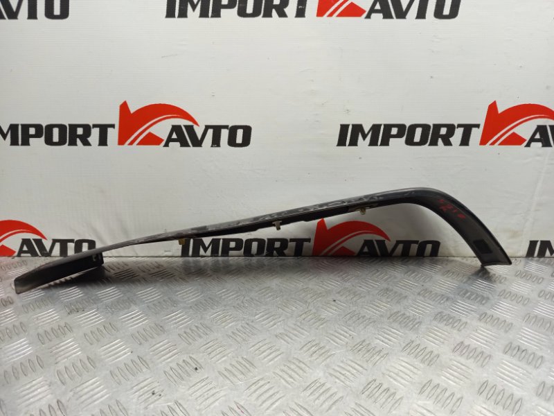 накладка на крыло TOYOTA LAND CRUISER UZJ100W 2UZ-FE 1998-2002 задний правый 492333