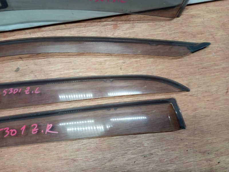ветровик TOYOTA COROLLA RUNX NZE124 1NZ-FE 2001-2002 492520