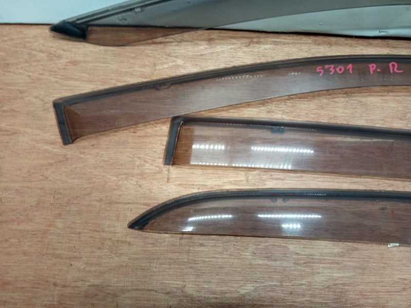 ветровик TOYOTA COROLLA RUNX NZE124 1NZ-FE 2001-2002 492520