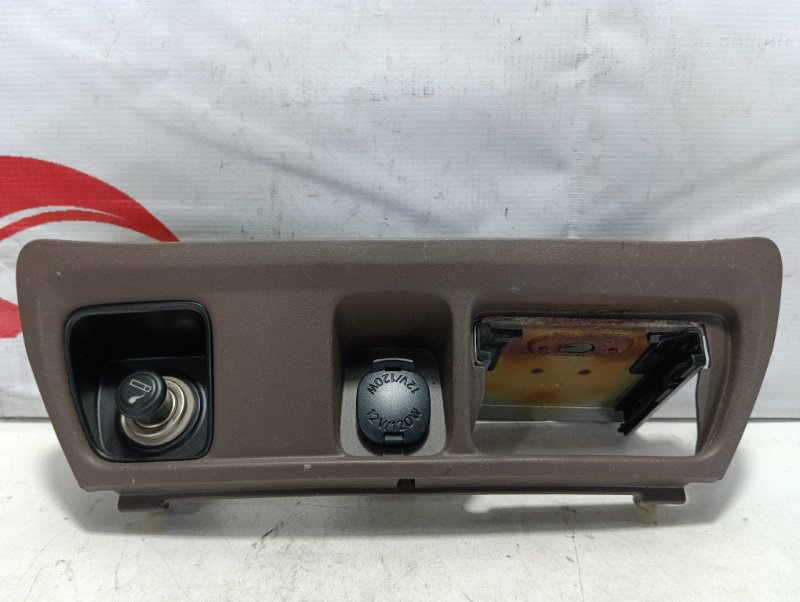 прикуриватель TOYOTA LAND CRUISER UZJ100W 2UZ-FE 1998-2002 494884