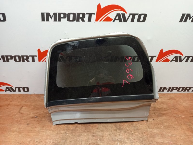 стекло собачника SUZUKI WAGON R MH22S K6A 2005-2008 левый 495152