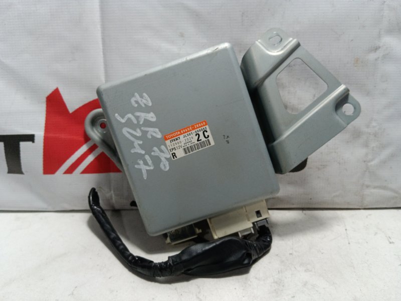 блок управления двигателя TOYOTA NOAH ZRR70W 3ZR-FE 2007-2010 495957