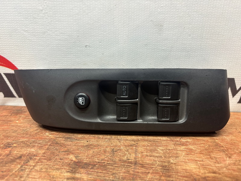 блок управления стеклоподъемниками HONDA FIT GD1 L13A 2005-2007 передний правый 496702