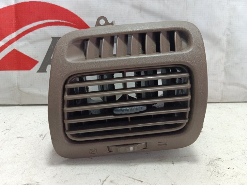 воздуховод салона TOYOTA LAND CRUISER UZJ100W 2UZ-FE 1998-2002 передний левый 496828