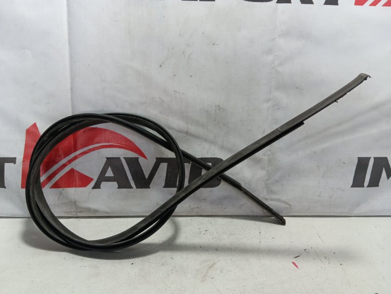 молдинг крыши TOYOTA PASSO KGC10 1KR-FE 2004-2006 правый 497757