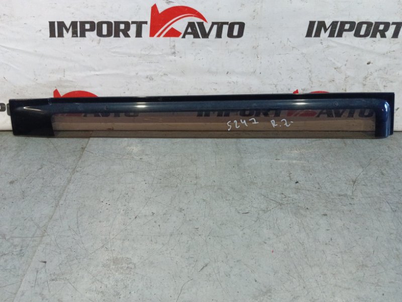 ветровик TOYOTA NOAH ZRR70W 3ZR-FE 2007-2010 задний правый 498417