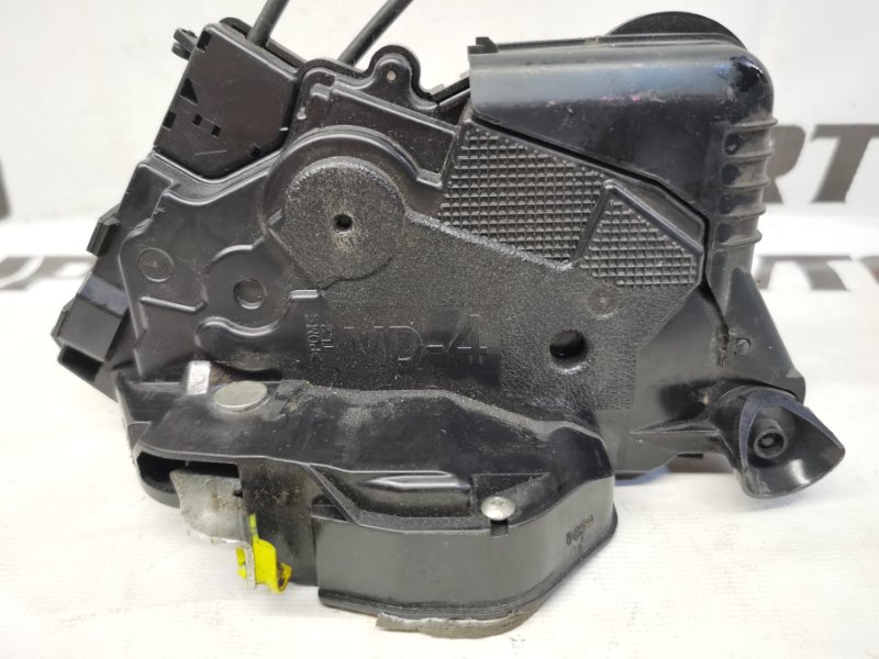 замок двери TOYOTA PRIUS ZVW30 2ZR-FXE 2009-2011 передний левый 498524