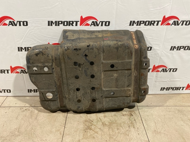 защита бензобака TOYOTA LAND CRUISER UZJ100W 2UZ-FE 1998-2002 500109