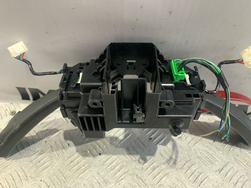 подрулевой переключатель VOLVO XC60 DZ99 B6304T2 2008-2013 488374