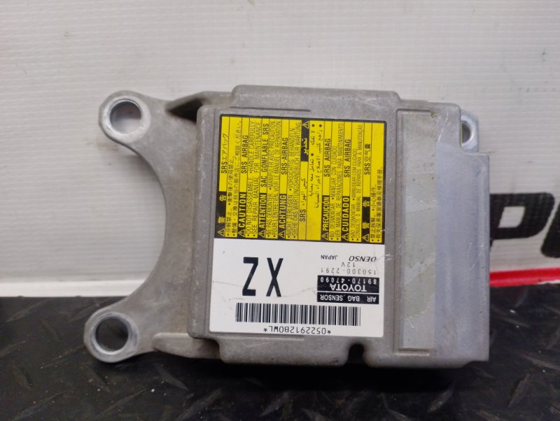 блок управления AIRBAG TOYOTA PRIUS ZVW30 2ZR-FXE 2009-2011 501620