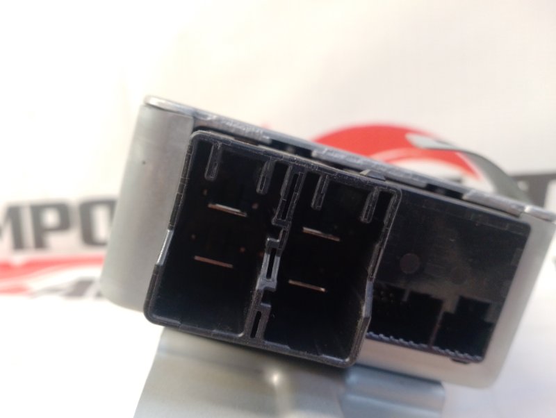 блок управления рулевой рейкой TOYOTA PRIUS ZVW30 2ZR-FXE 2009-2011 501725
