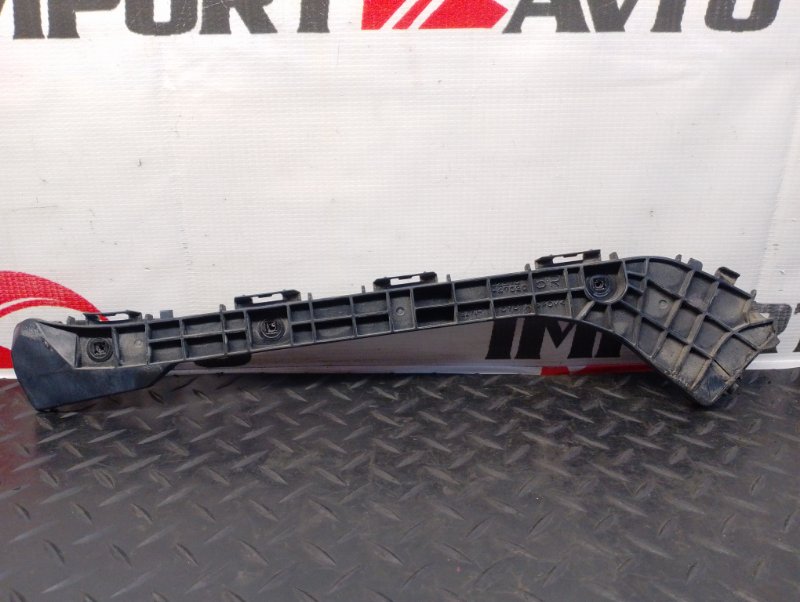 крепление бампера TOYOTA PRIUS ZVW30 2ZR-FXE 2009-2011 задний правый 502046