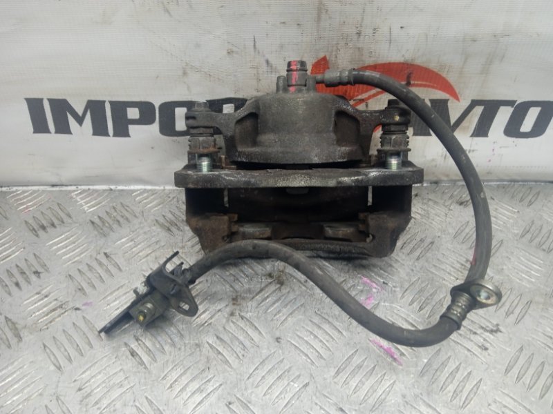 суппорт тормозной HONDA FIT GD1 L13A передний правый 484631