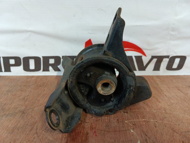 подушка двигателя HONDA FIT GE6 L13A 2010-2012 левый 504395