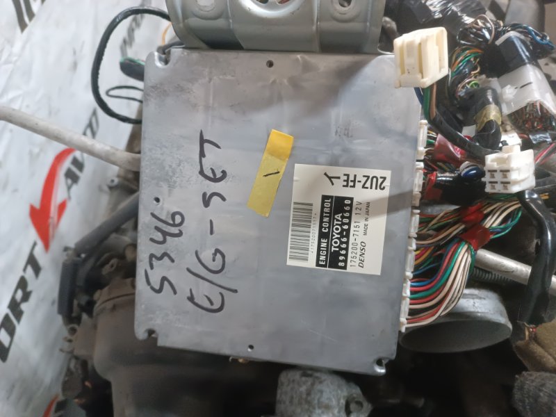 двигатель TOYOTA LAND CRUISER UZJ100W 2UZ-FE 1998-2002 504428