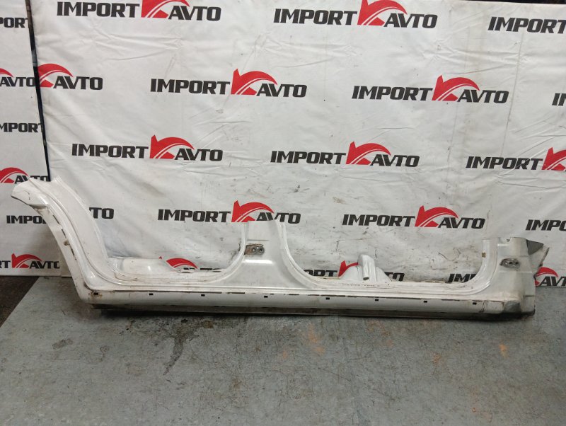 порог кузова TOYOTA LAND CRUISER UZJ100W 2UZ-FE 1998-2002 правый 506111