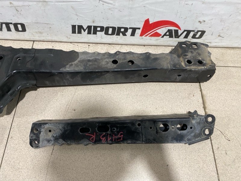 балка TOYOTA PRIUS ZVW30 2ZR-FXE 2009-2011 передний 506771