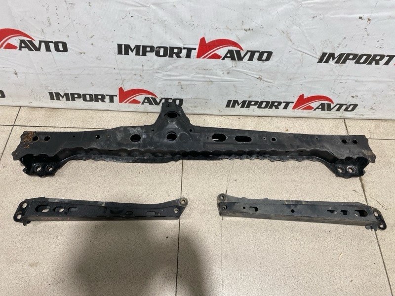балка TOYOTA PRIUS ZVW30 2ZR-FXE 2009-2011 передний 506771