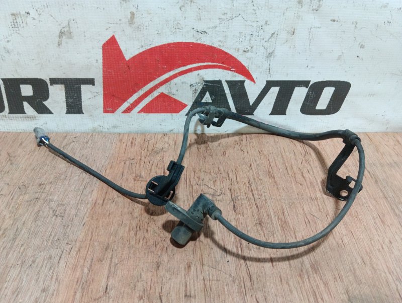 датчик ABS TOYOTA PASSO KGC10 1KR-FE 2004-2006 передний правый 506796
