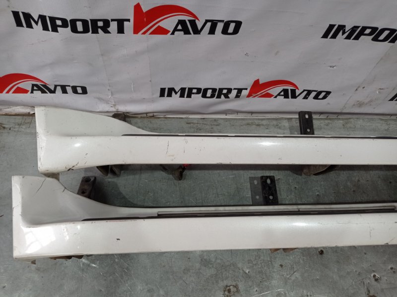 подножка TOYOTA LAND CRUISER UZJ100W 2UZ-FE 1998-2002 508549