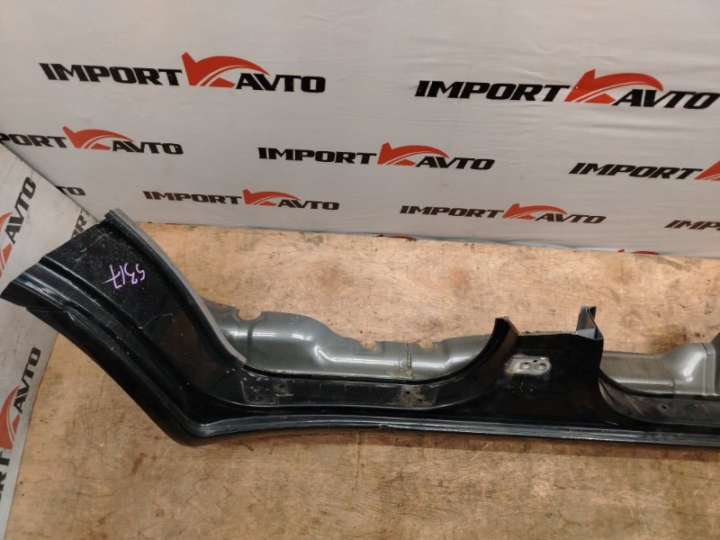 порог кузова TOYOTA LAND CRUISER UZJ100W 2UZ-FE 1998-2002 правый 510460