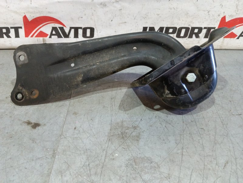 рычаг подвески AUDI A3 8PA AXW, BLR, BLX, BVY 2004-2008 511985