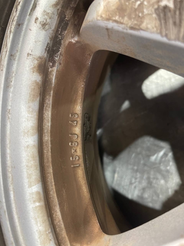 Диск Литой R15 / 5x100 j6.0 DIA54.1 К5636