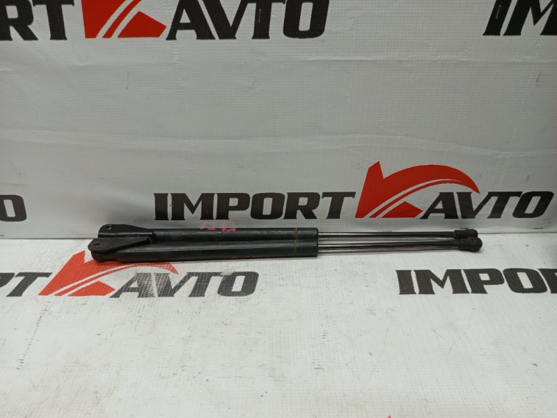 Амортизатор крышки багажника TOYOTA COROLLA FIELDER NZE124G 1NZ-FE 2002-2004 517923