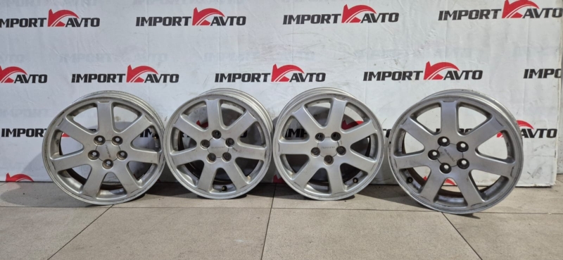 Диск Литой R15 / 5x100 j6.0 DIA56.1 К5722