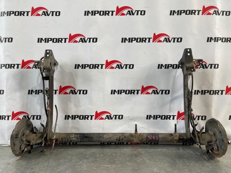 Балка NISSAN TINO V10 QG18DE 1998-2003 задний 520362