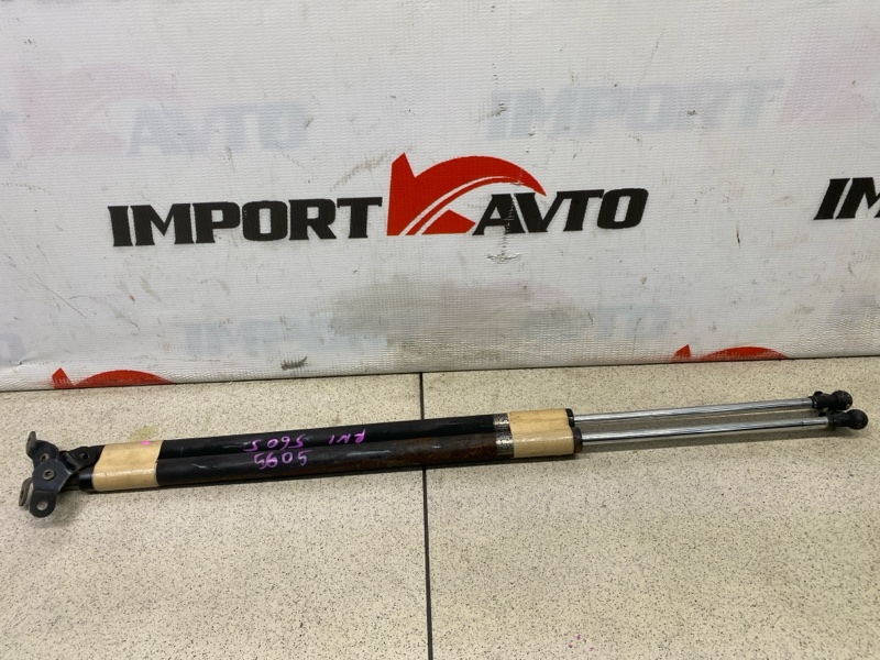 Амортизатор задней двери HONDA STREAM RN1 D17A 2003-2006 523451