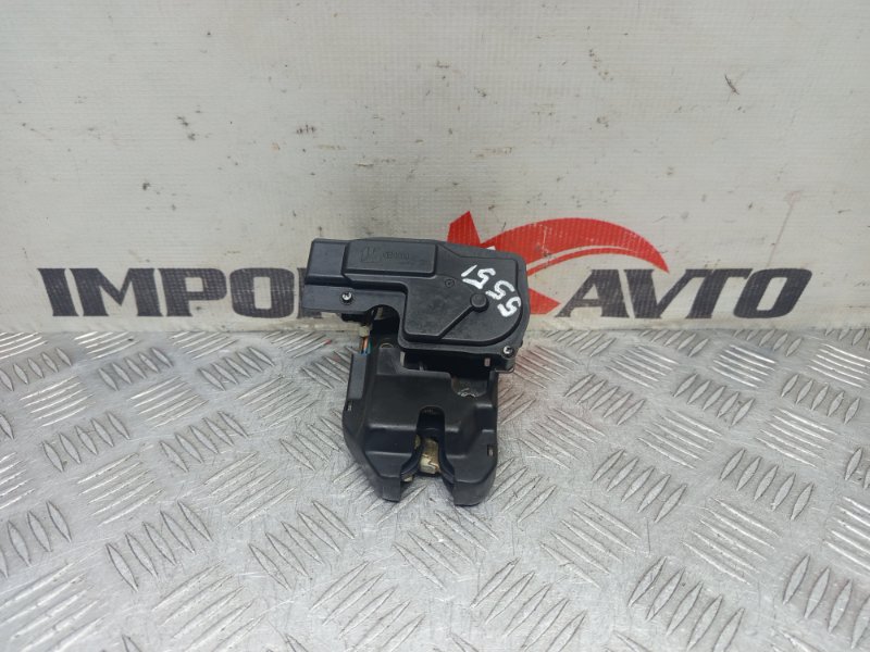 Замок багажника HONDA SABER UA4 J25A 2001-2003 525386