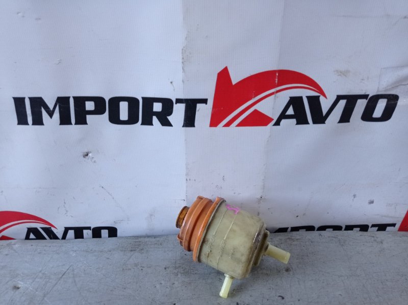 Бачок гидроусилителя руля SUZUKI ESCUDO TDA4W J24B 2008-2012 525420